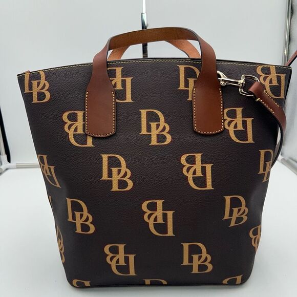 Dooney & Bourke Darla Monogram Pebble Leather Shopper - Picture 5 of 16